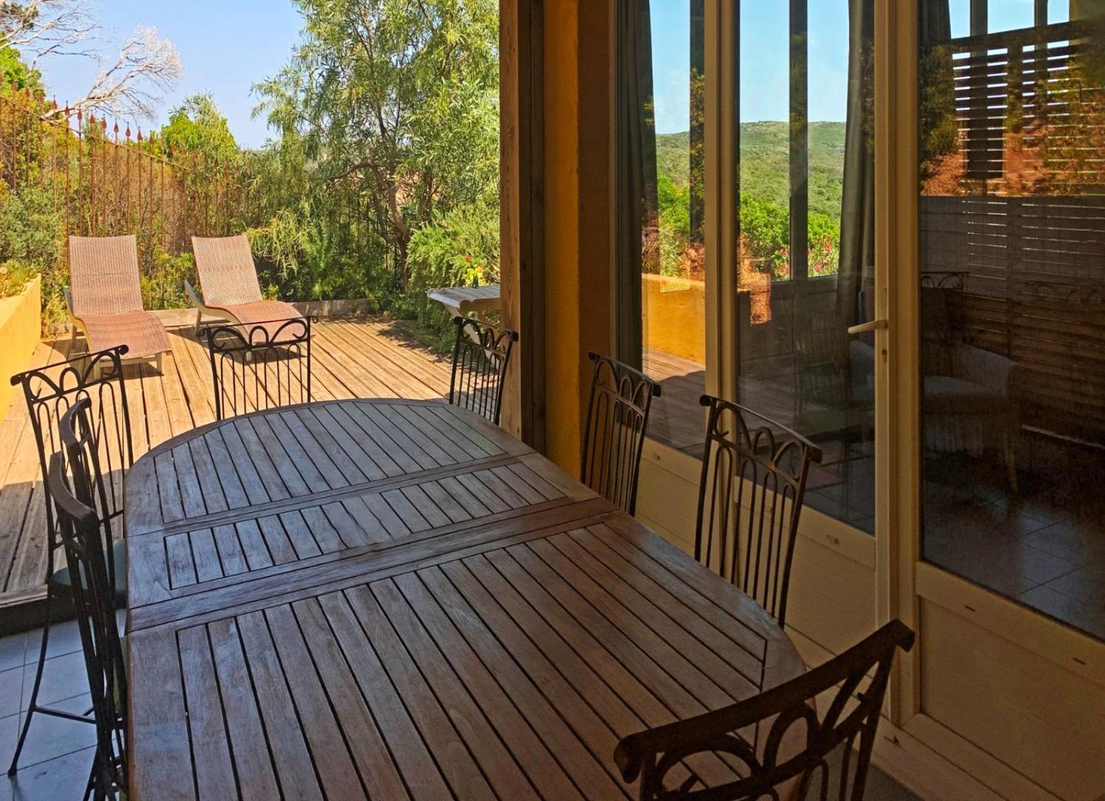 Hotel Maora Village Бонифачо Экстерьер фото