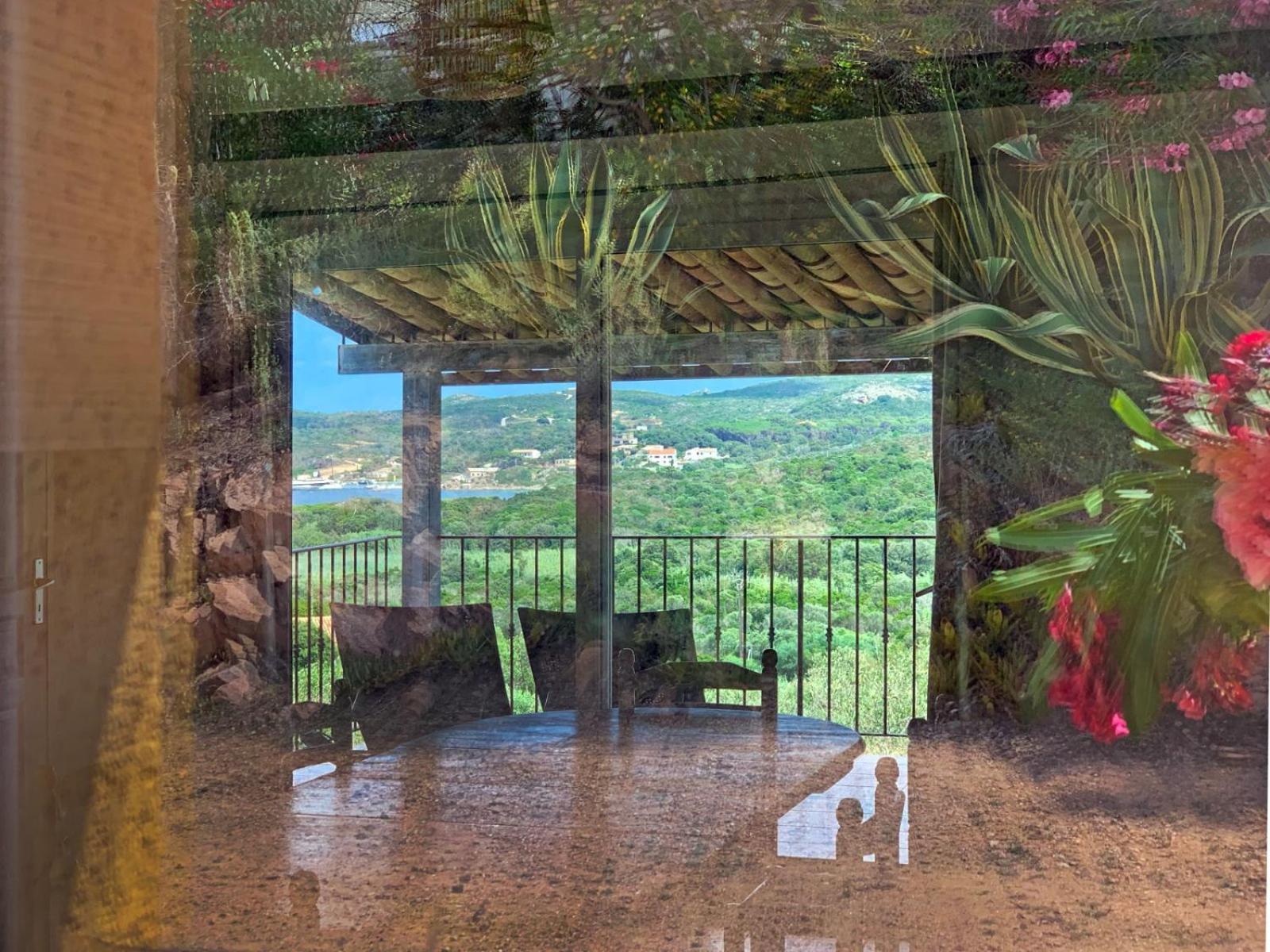 Hotel Maora Village Бонифачо Экстерьер фото